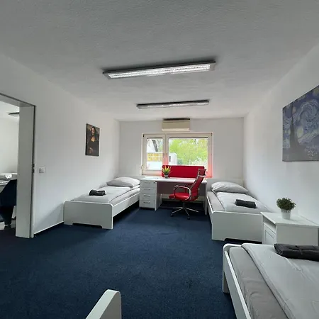 Mieterlux Frankfurt 46 Guest house *