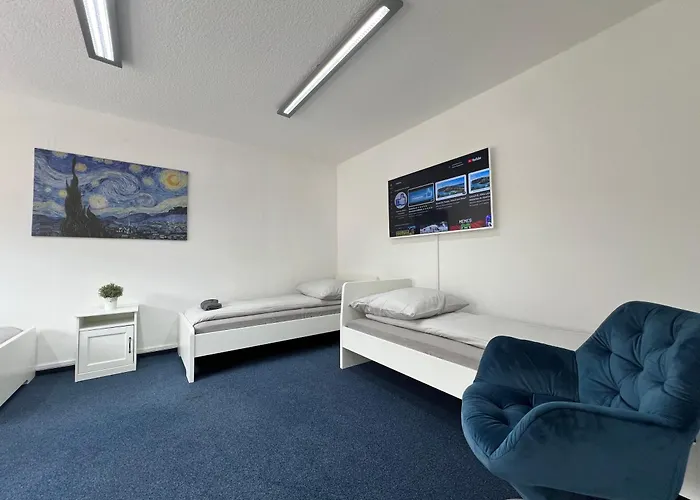 招待所 Mieterlux Frankfurt 46 *